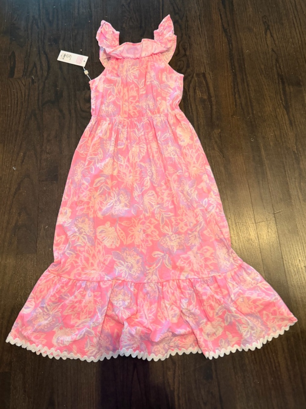 Lilly Pulitzer Pink and White Patterned Fabric Tagged